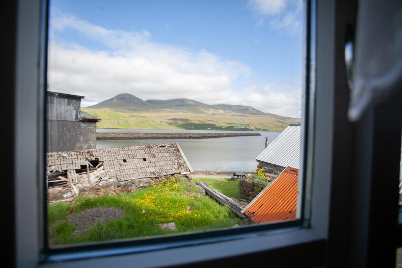Cozy house in the idyllic village of Haldórsvík Haldarsvik Exterior foto